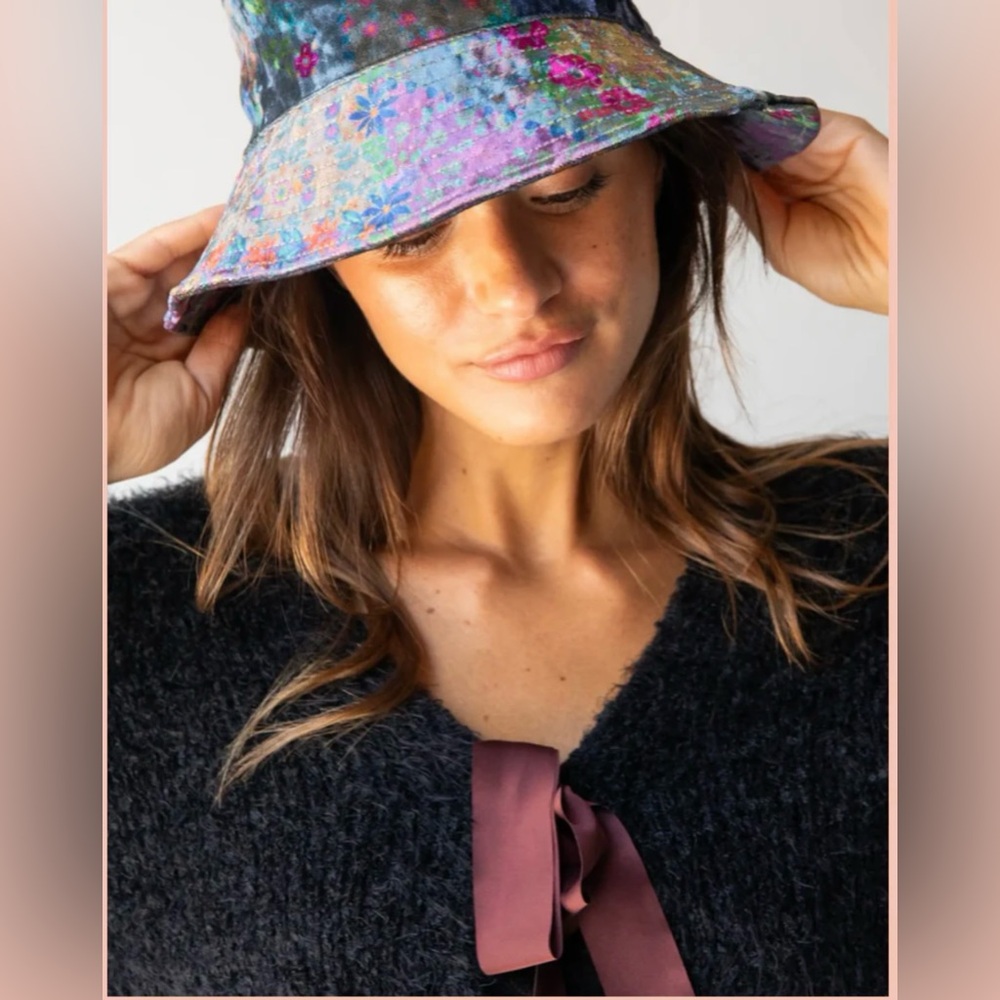 NATURAL LIFE Multicolor Floral Bucket Hat